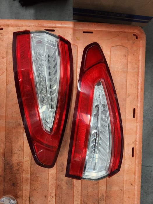 Ліхтарі Ford Fusion фонари фонар