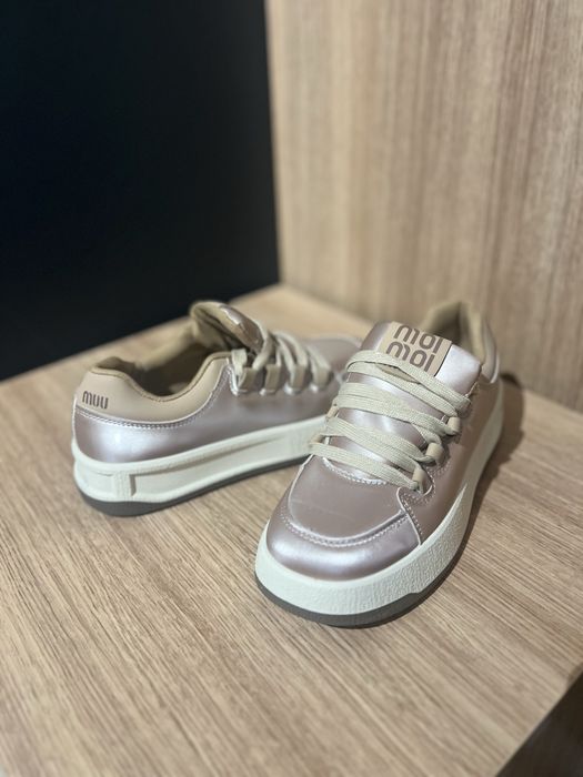 Взуття для дівчинки 38 р