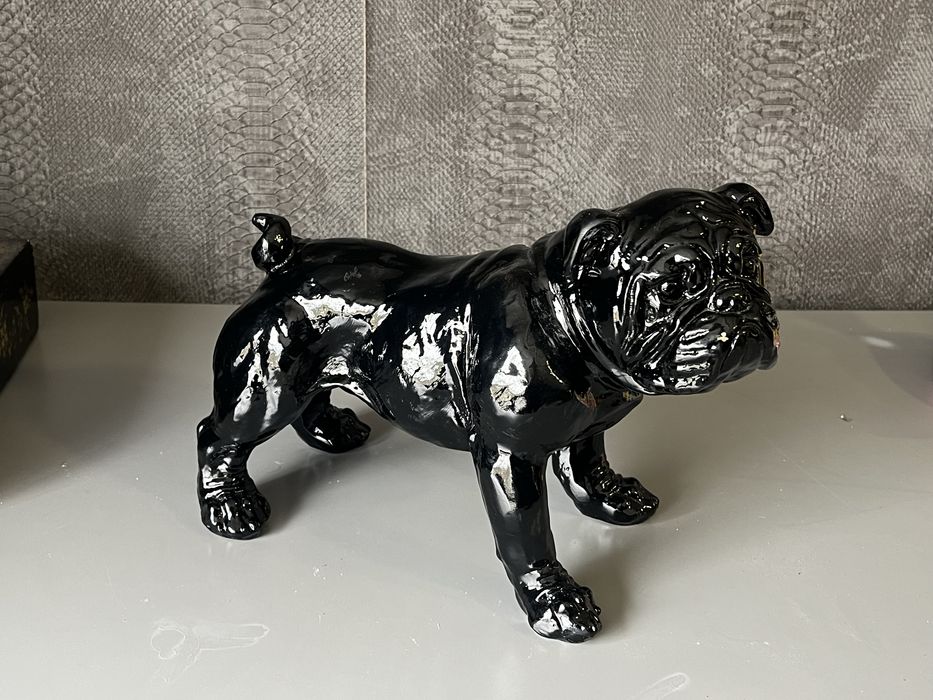 Estátua de porcelana Bulldog inglês preto