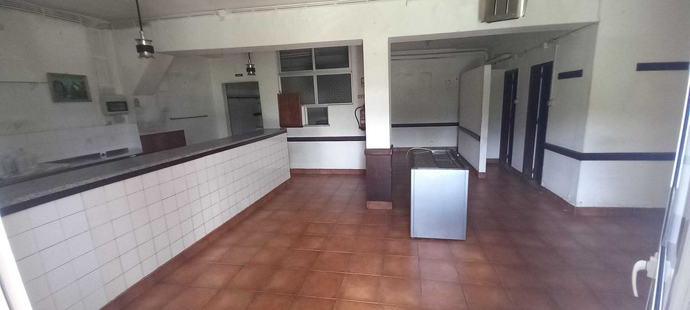Arrendar espaço comercial/armazém