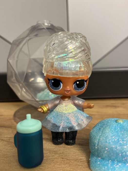 LOL Surprise Glitter Winter Globe