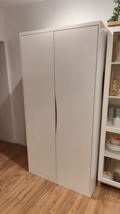 Szafa Black Red White Pori