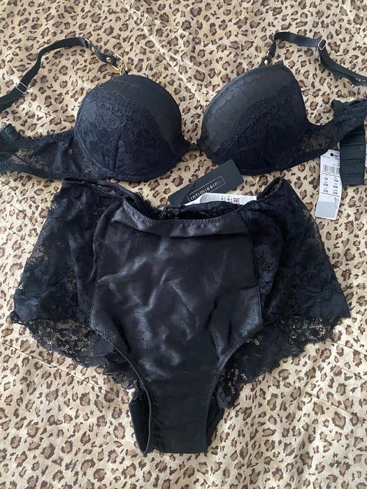 Білизна Intimissimi