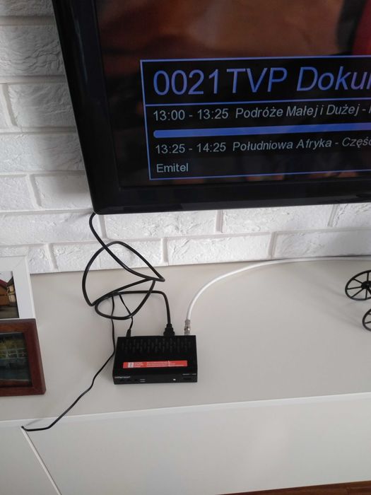 Telewizor LG 47 cali + dekoder
