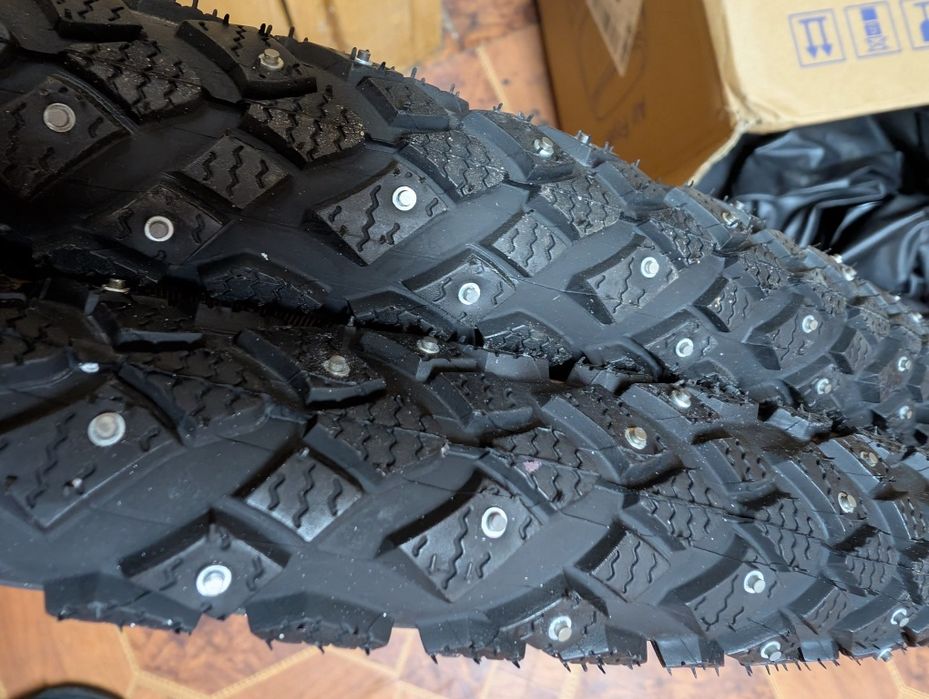 Schwalbe Winter Plus 28x2.0 (50-622)