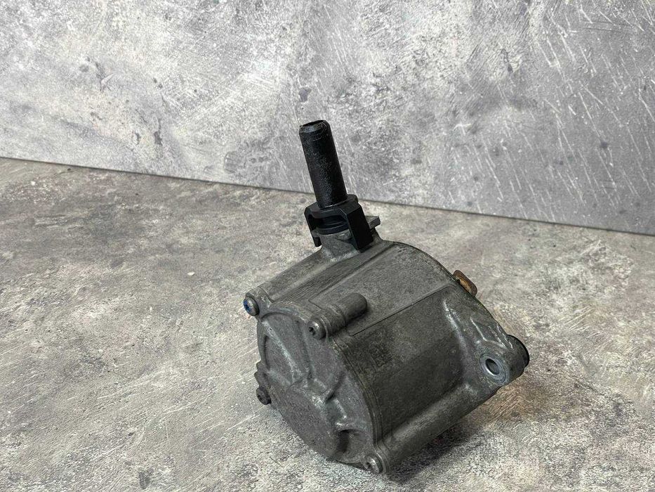Насос Вакуумный OM651 Mercedes Sprinter 906 W204 W212 W639 W166 W447