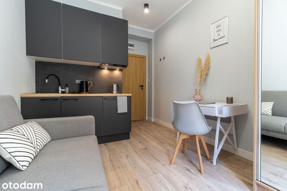 BEZPOŚREDNIO Kawalerka Po Remoncie 1 piętro Centrum Piotrkowska - Widok 2