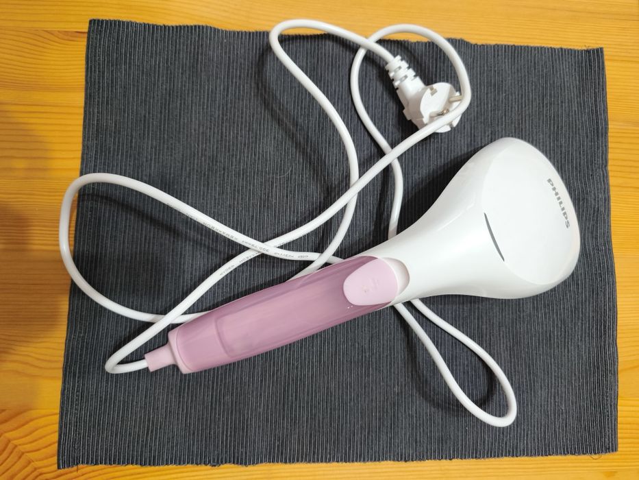 Sprzedam parownica Philips GC299