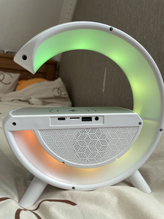 Led лампа і будильник