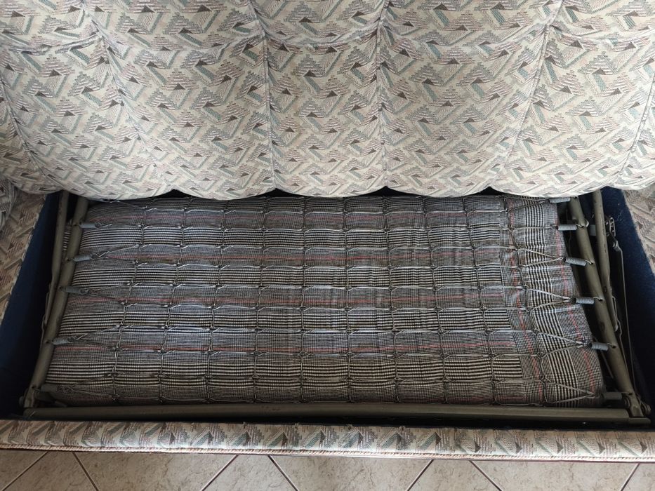 Sofá Cama 3 lugares + 2 sofás de 1 pessoa
