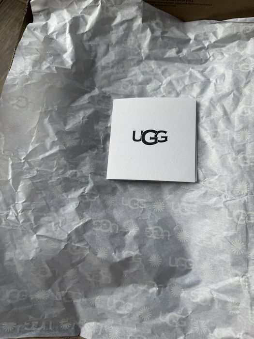 Уги, замшеві чоботи Нові UGG W Classic Lace Mini (артикул 1103756), колір Black (BLK), розмір US 7 / EU 38.