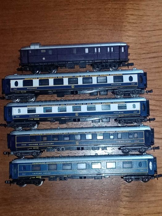 Lote de 5 carruagens de passageiros escala N 1:160 1/160