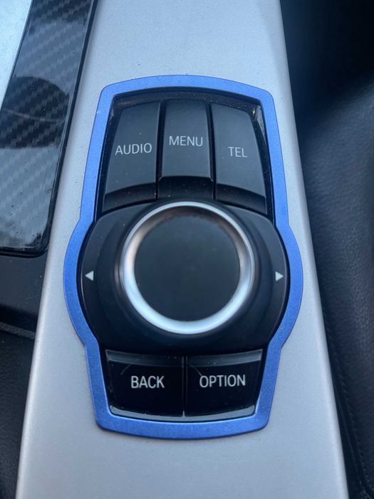 BMW 318D AUTO 2014/12