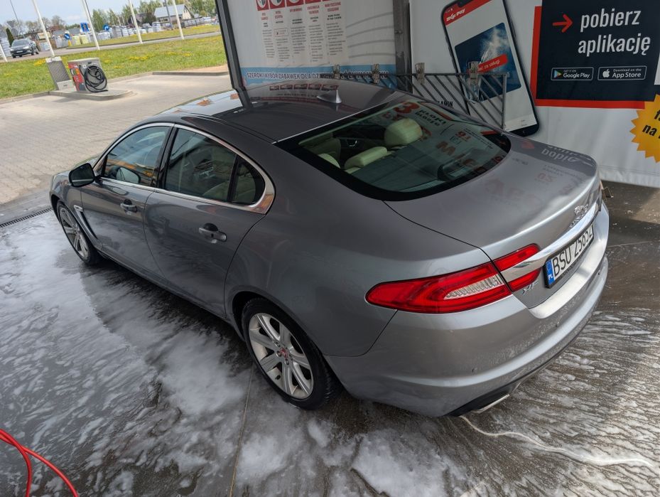 Jaguar XF R-sport