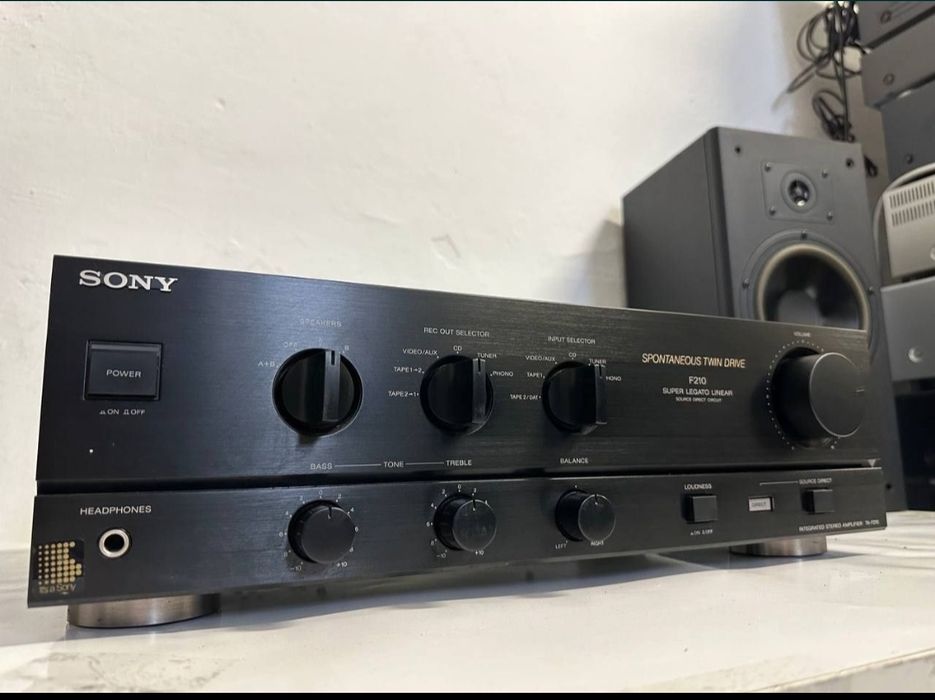 Stereo Wzmacniacz Sony TA F 210+ 2 2*80 Wat! Dzień dobry, Szanowni