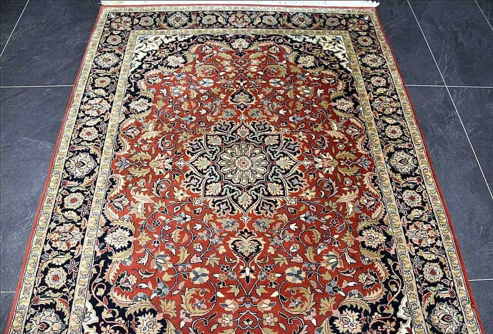 Tapete Persa TABRIZ original, Lã sobre Algodão, feito à mão com 198cm x 140cm