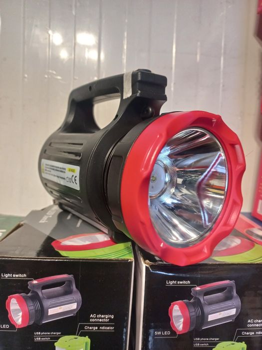 Ліхтар з функцією повербанк Є доставка по місту