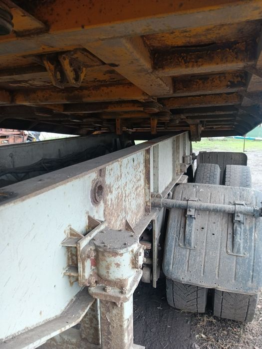 Полуприцеп  МАЗ 950600-030