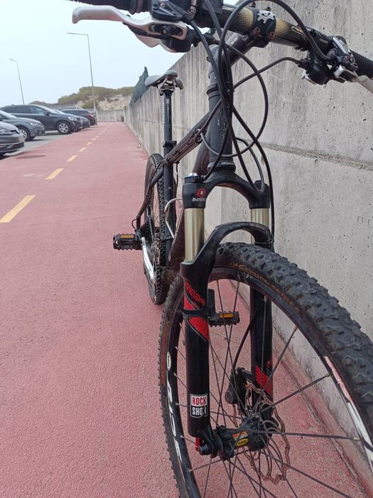 Bicicleta BTT XT em alumínio, T26