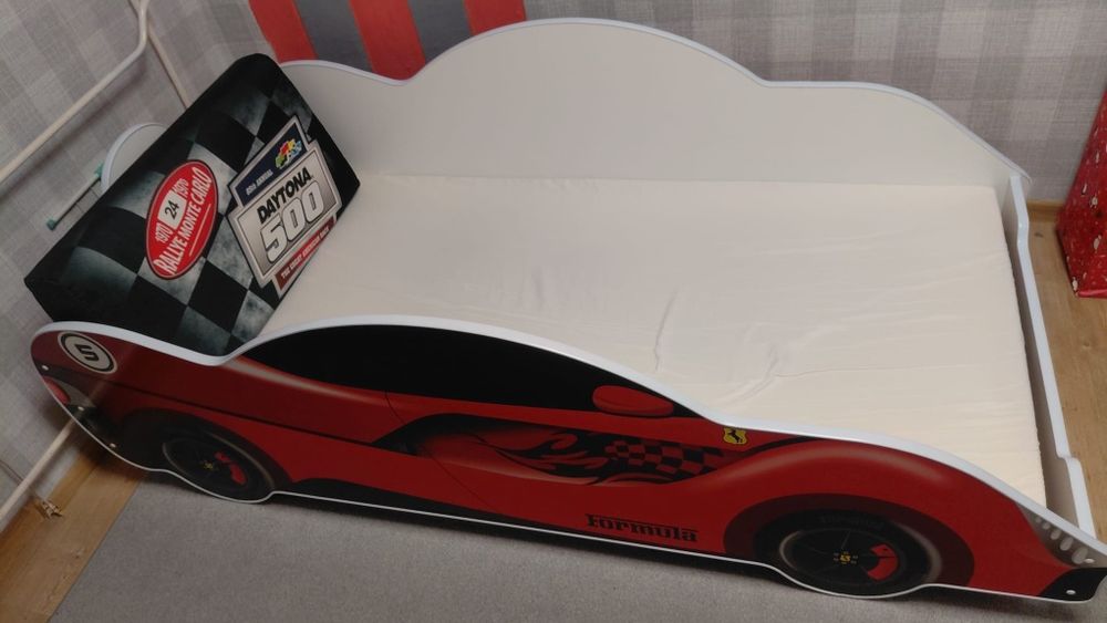 Sprzedam łóżko auto