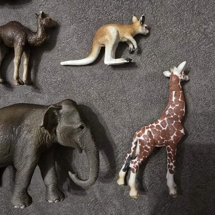 Schleich figurki dzikich zwierząt