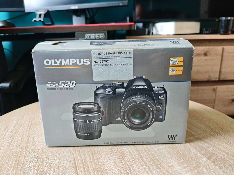 Olympus E520 przebieg znikomy 1283 zdjęcia.