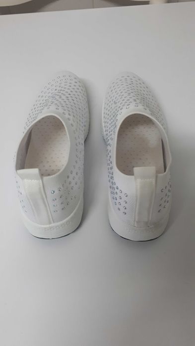 Ténis de senhora brancos Nº39