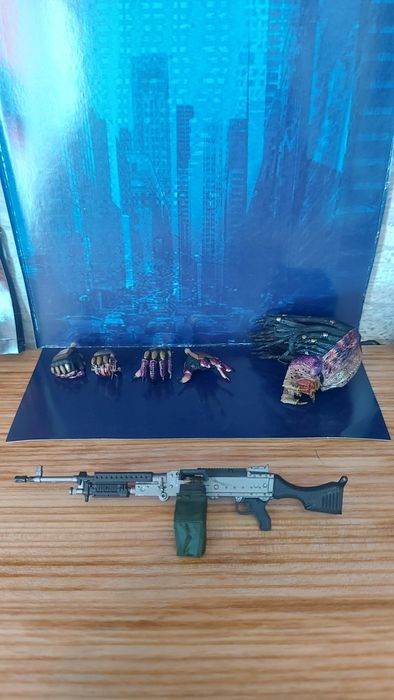 Figurka Emissary Predator NECA