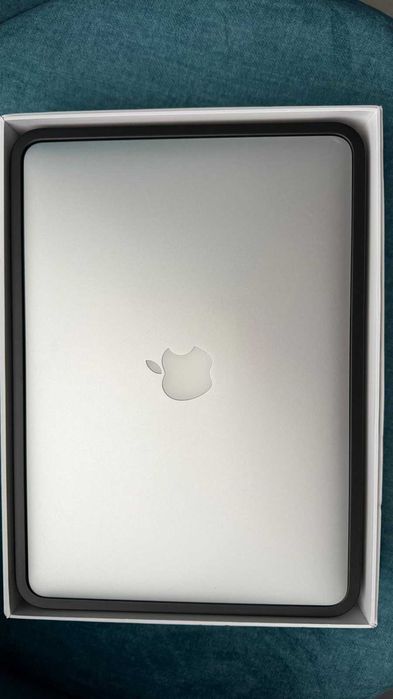 Apple MacBook Air 13” (2017) – Excelente Estado [COMO NOVO]