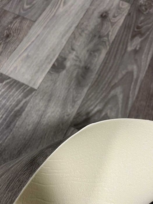 Wykładzina PCV Deska Panel Szaro-Beżowy Loft Fumed szerokość 4m