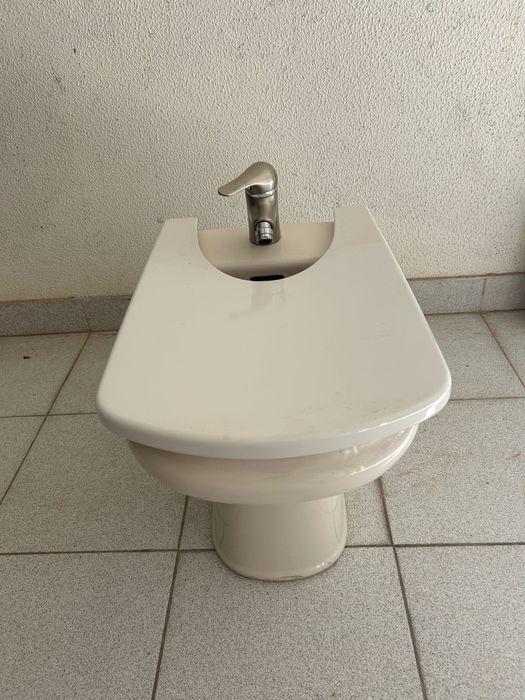 Sanita e bidé Roca