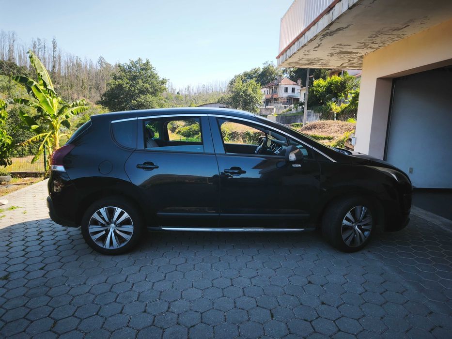 Peugeot 3008 1.6HDI ALLURE