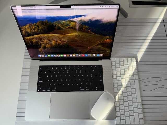 MacBook Pro 16 M3.