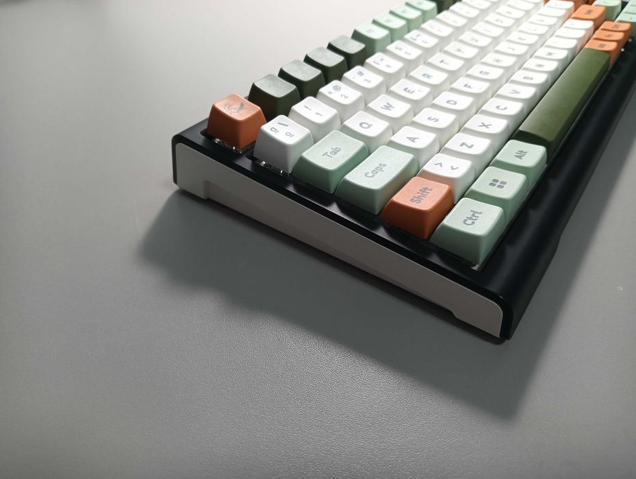 Teclado Custom ProjectD Tinker 75% ISO (Gateron G Pro 3.0 Yellow | Layout ES)