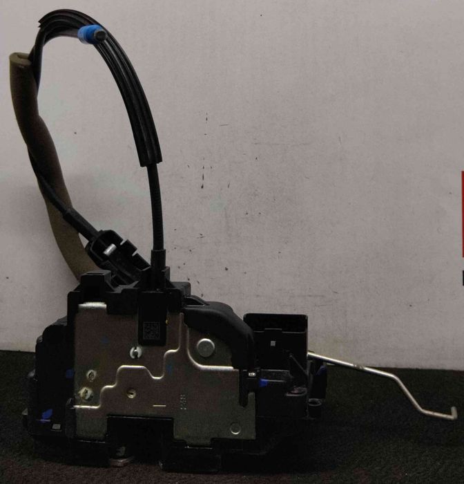 Fechadura / Fecho Porta Frente Esquerdo 8200542396 - RENAULT KANGOO / GRAND KANGOO II
