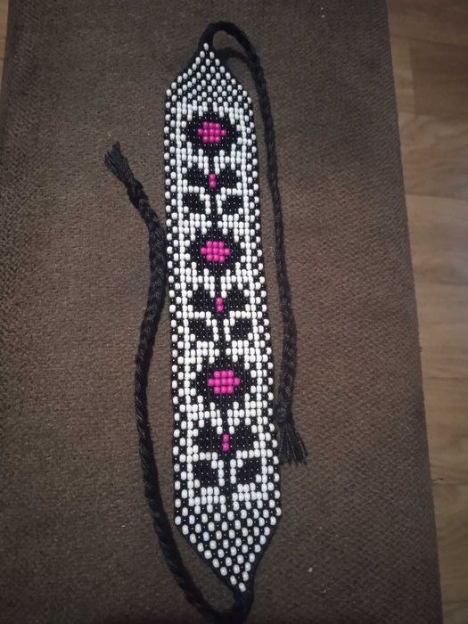 Браслет з бісеру