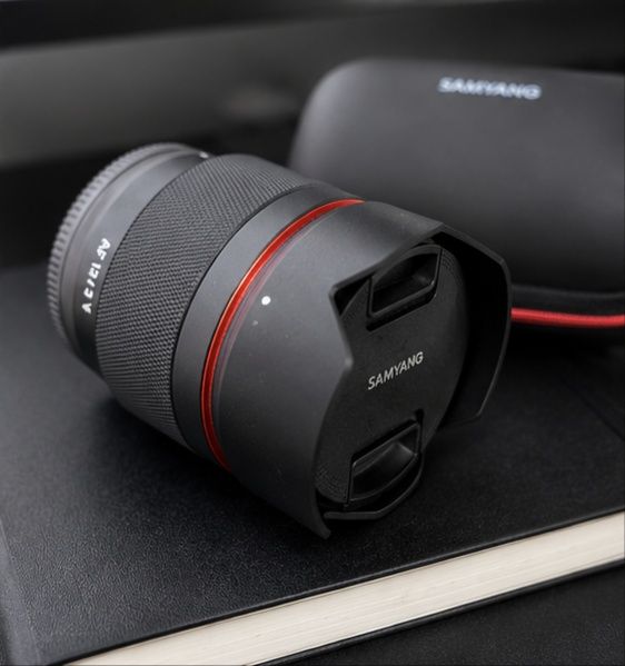 Samyang AF 12 mm F2.0 E para Sony E Mount