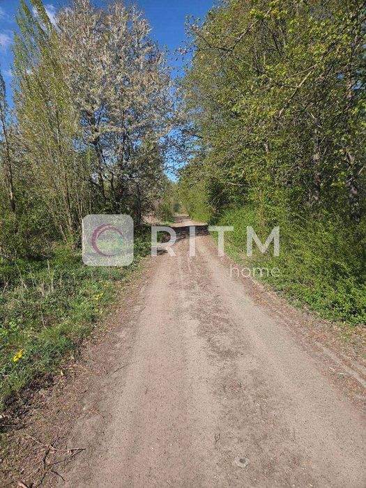 Продаж земельної ділянки в Княгининку