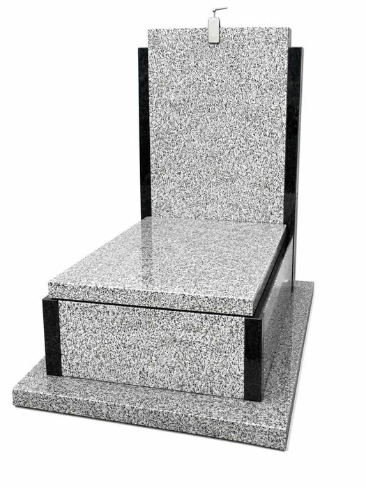 Nagrobek granitowy