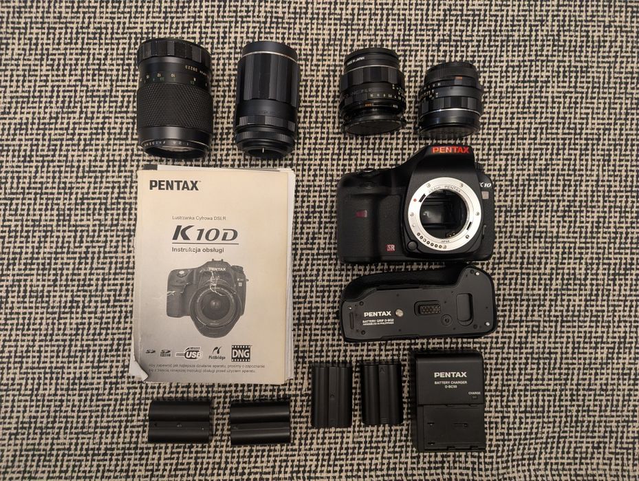 Mega Zestaw Pentax K10D Obiektywy Takumar Grip Baterie Lustrzanka Apar