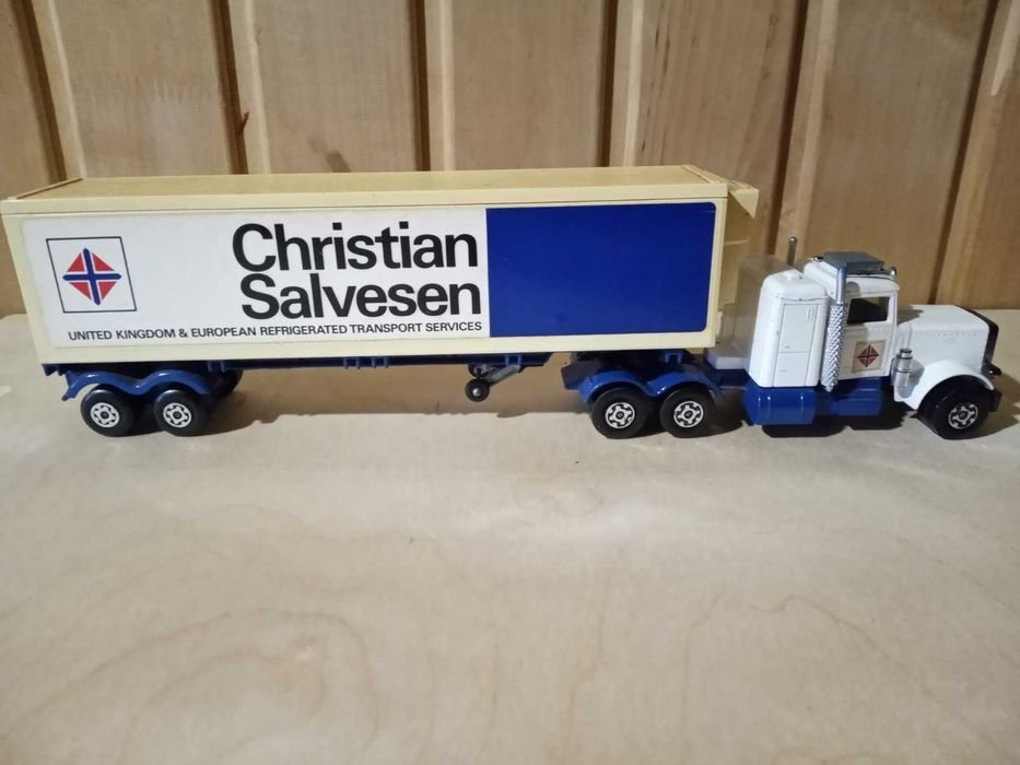 Машинка металева «Сидільний тягач з фурою» Англія. 1978 р.