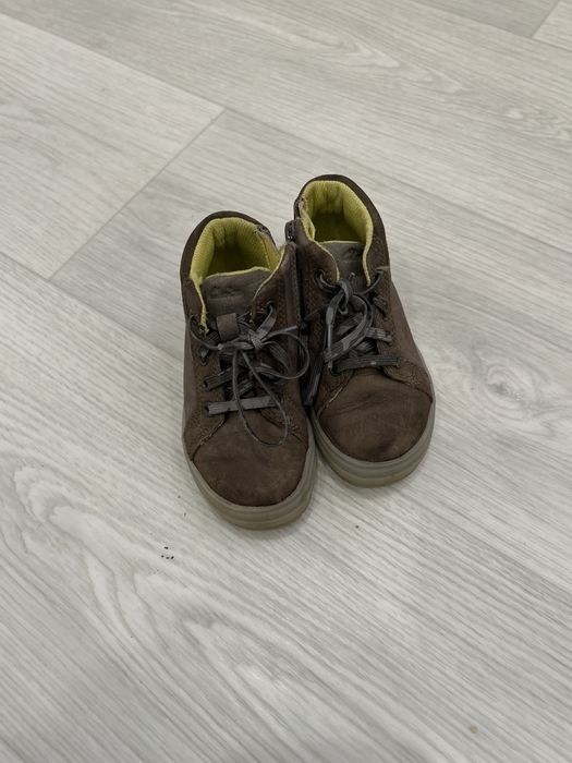 Детские осенние ботинки Clarks