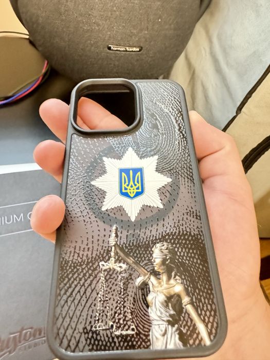 Продам чохол (Custom) на Iphone 15 Pro Max