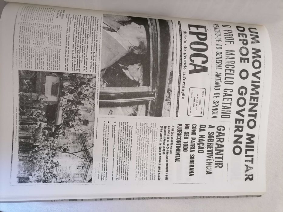 O 25 de ABRIL na Imprensa 1994 Edição Limitada da Biblioteca Nacional c/149 Páginas