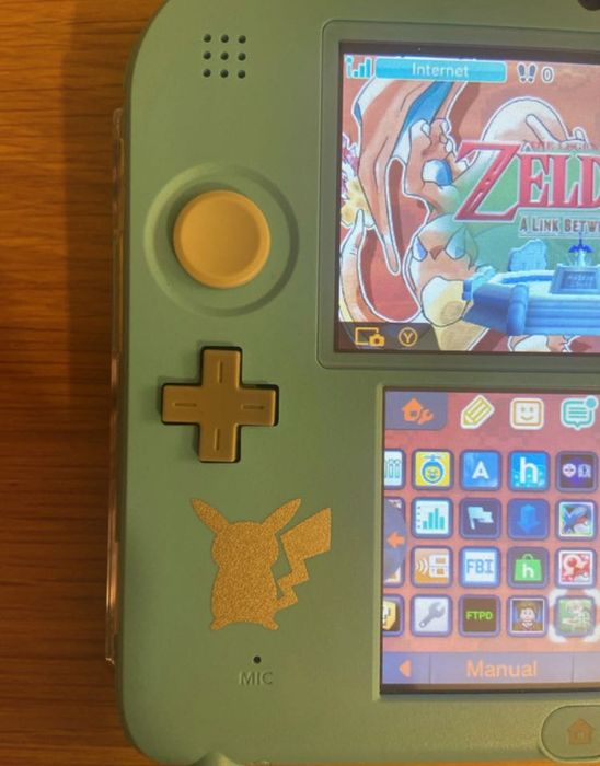 Nintendo 2DS Modded Pokemon Edition + Extras