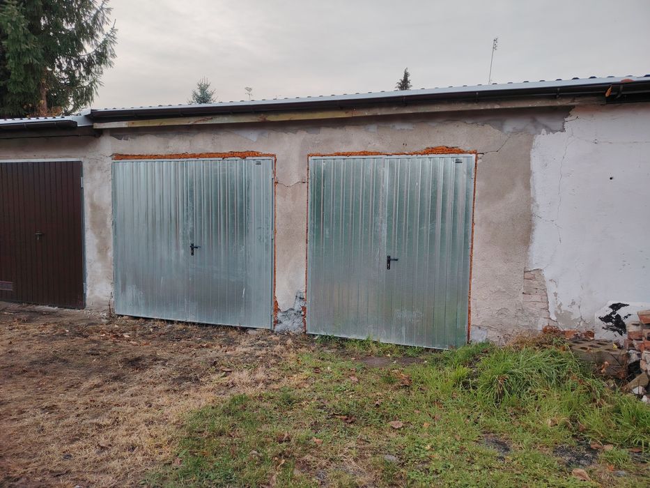 Na sprzedaż dwa garaże 30m2