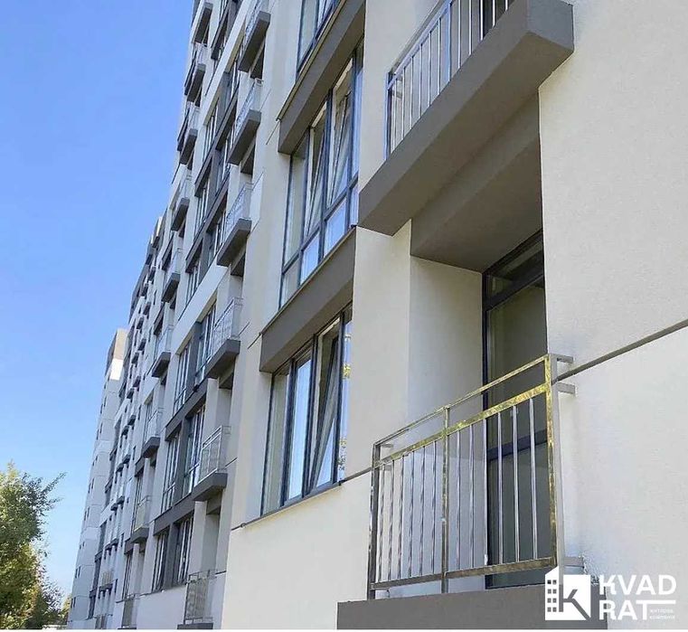 Здана двокімнатна з опаленням та стяжкою