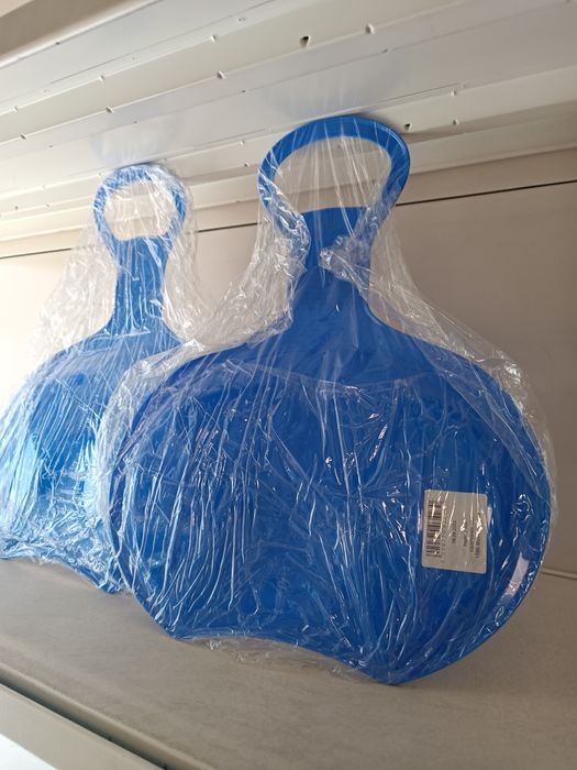 ślizg plastikowy do zjeżdżania, jabluszko