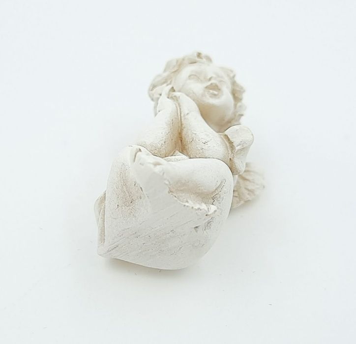 Nowa Figurka ceramiczna aniołek dekoracja prezent upominek