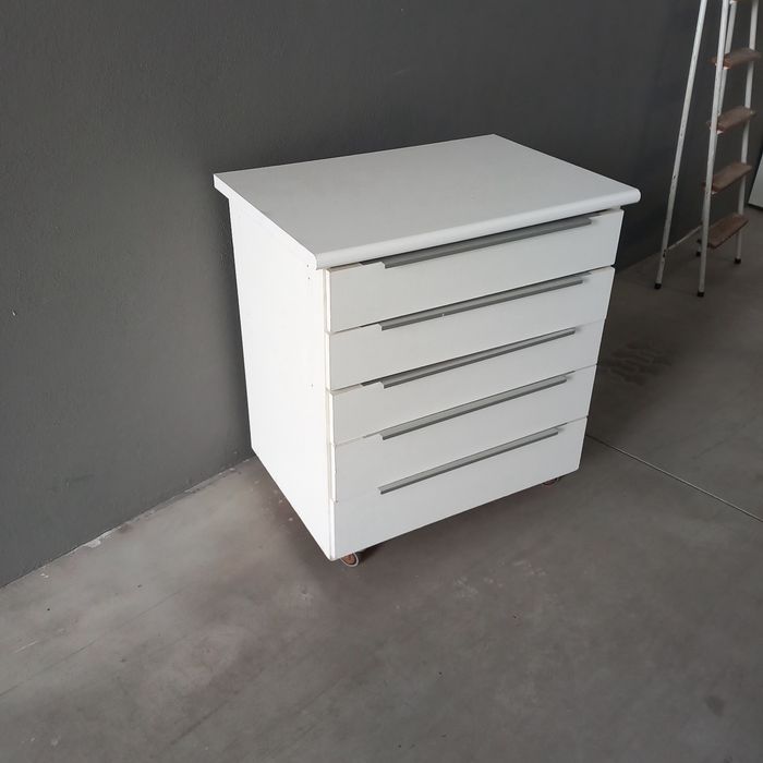 Armário / bancada / com 5 gavetas